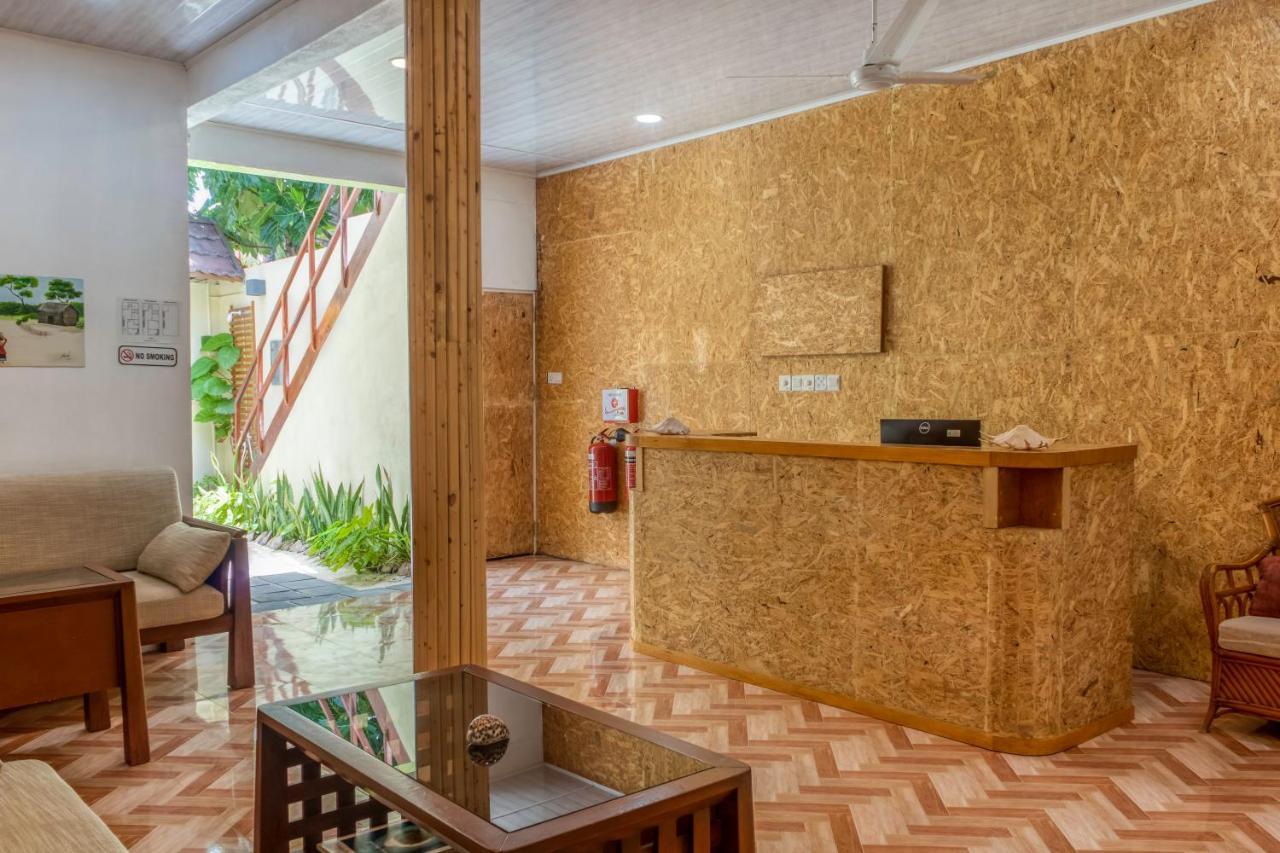 Green Leaf Guest House - Omadhoo ภายนอก รูปภาพ