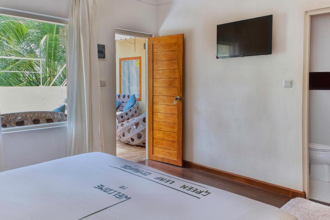 Green Leaf Guest House - Omadhoo ภายนอก รูปภาพ