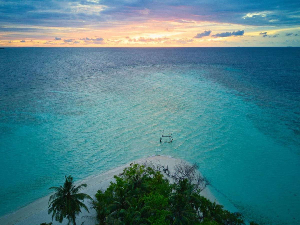 Green Leaf Guest House - Omadhoo ภายนอก รูปภาพ